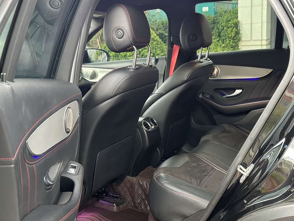 Mercedes-Benz GLC AMG