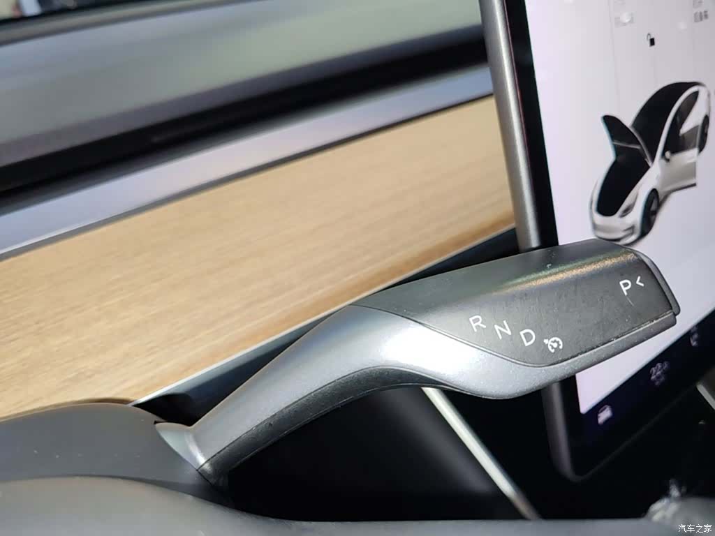 Tesla Model 3, 2020 14