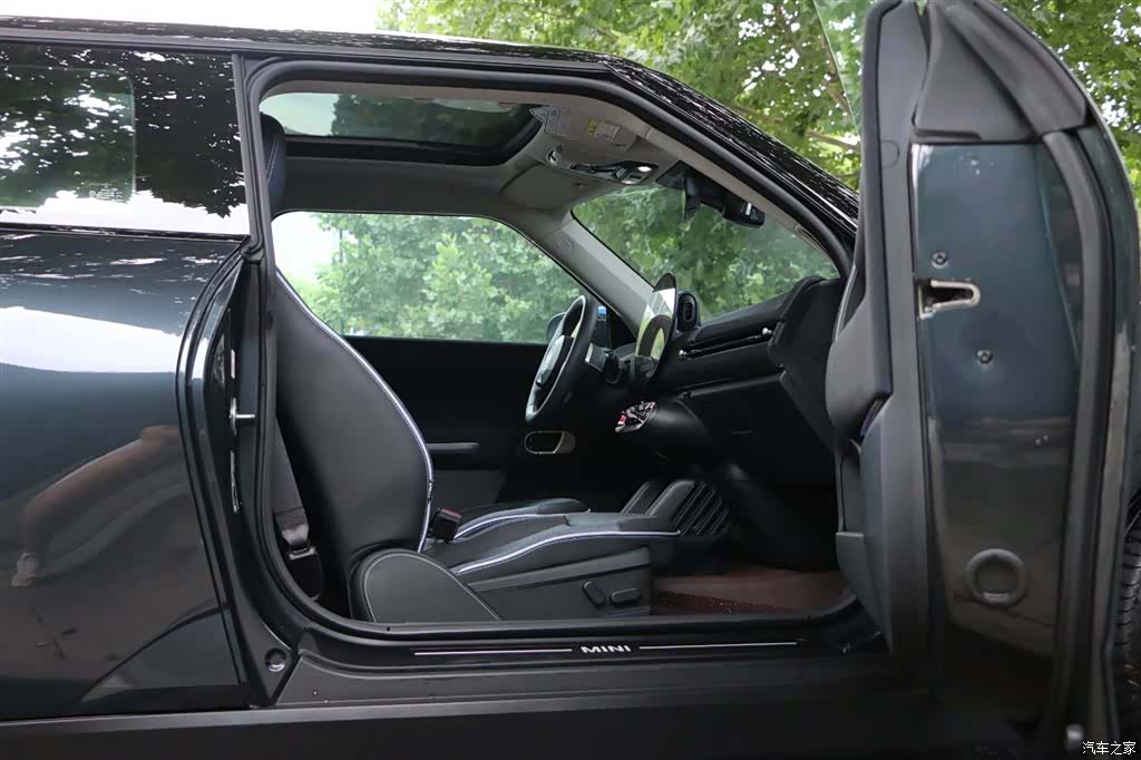 Mini Cooper, 2025 23