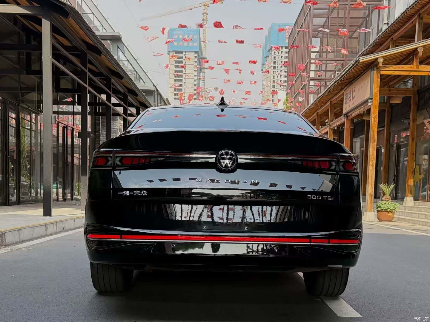 Volkswagen Magotan, 2025 8