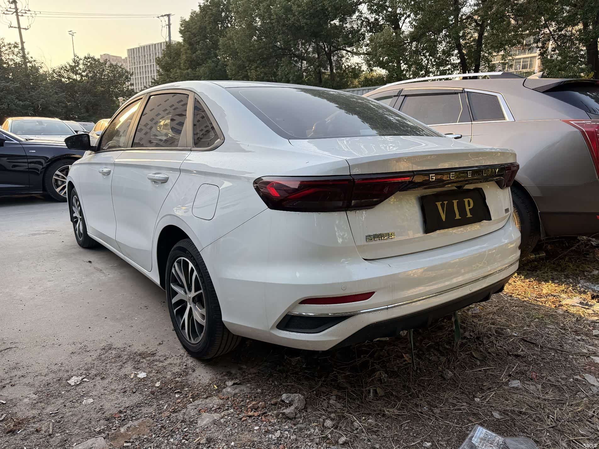 Geely Emgrand, 2022 6