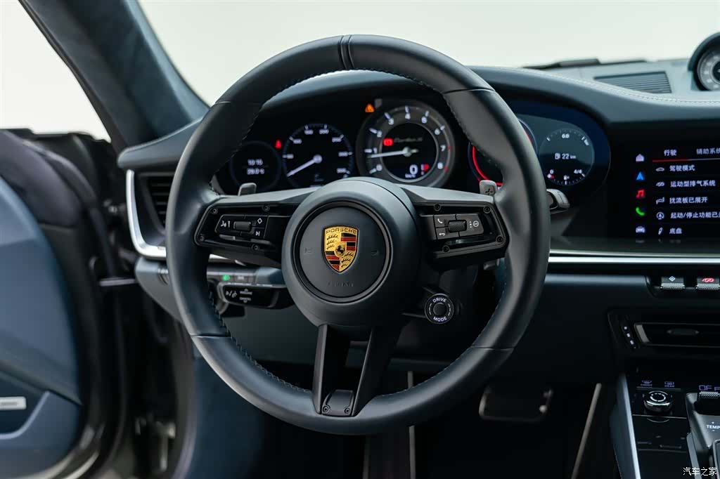 Porsche 911, 2022 17