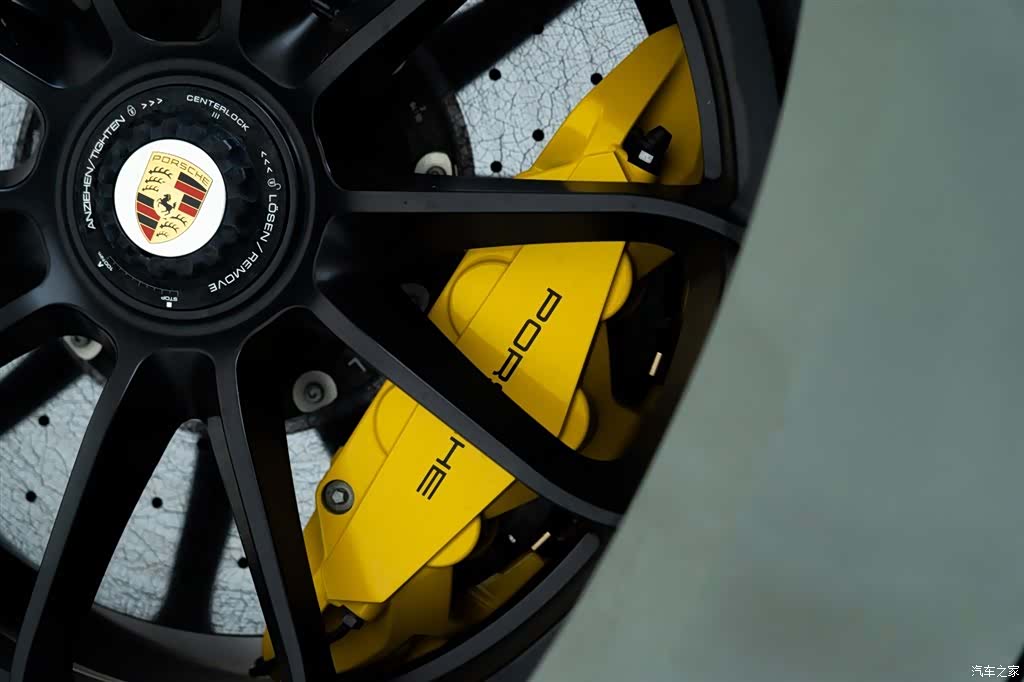 Porsche 911, 2022 8