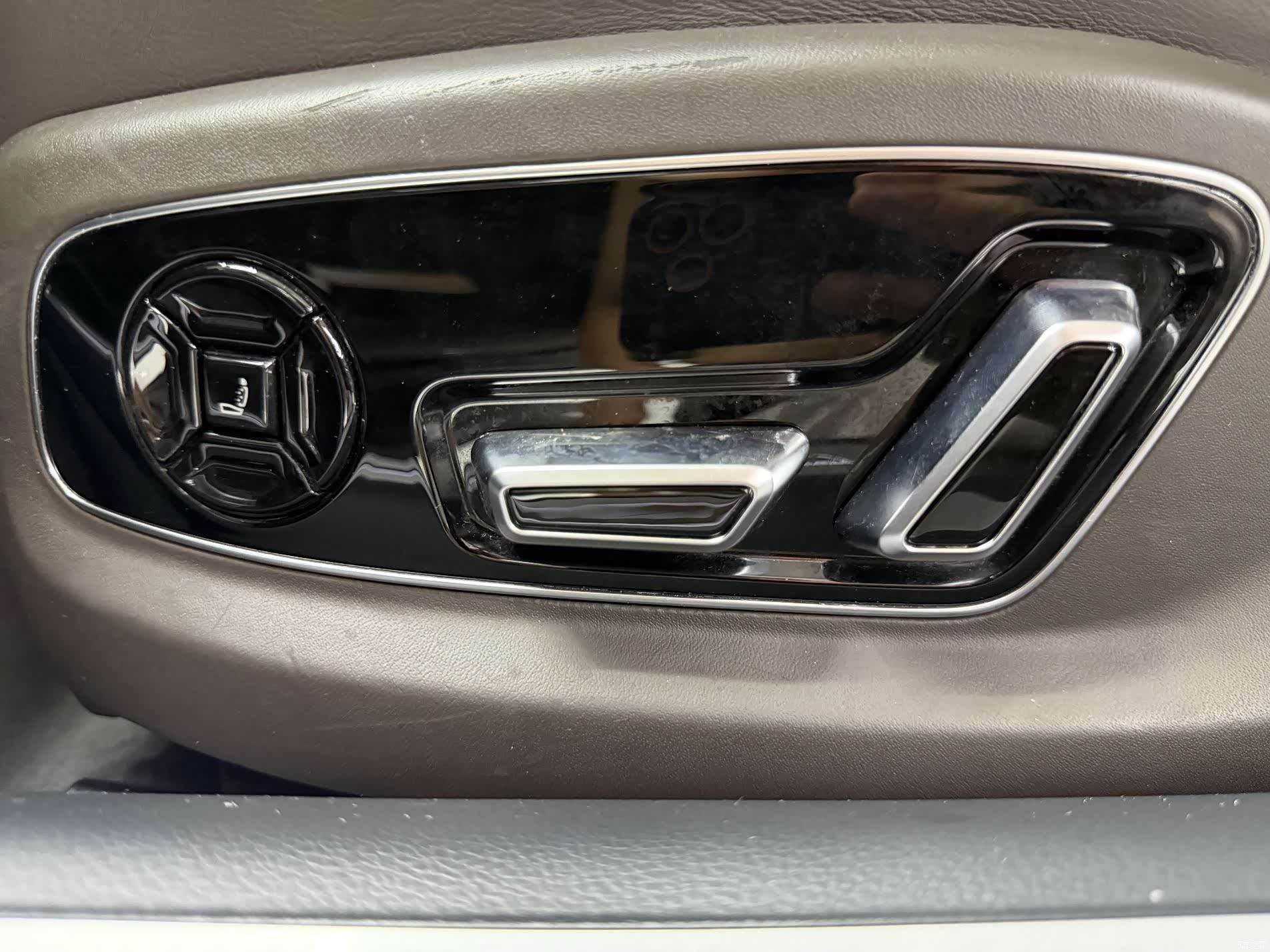 Audi A8L, 2019 16