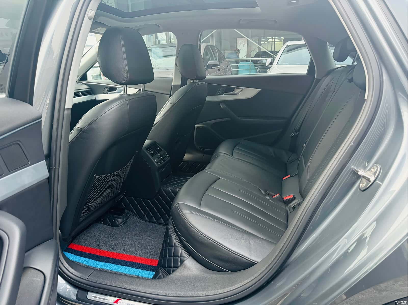 Audi A4L, 2018 19