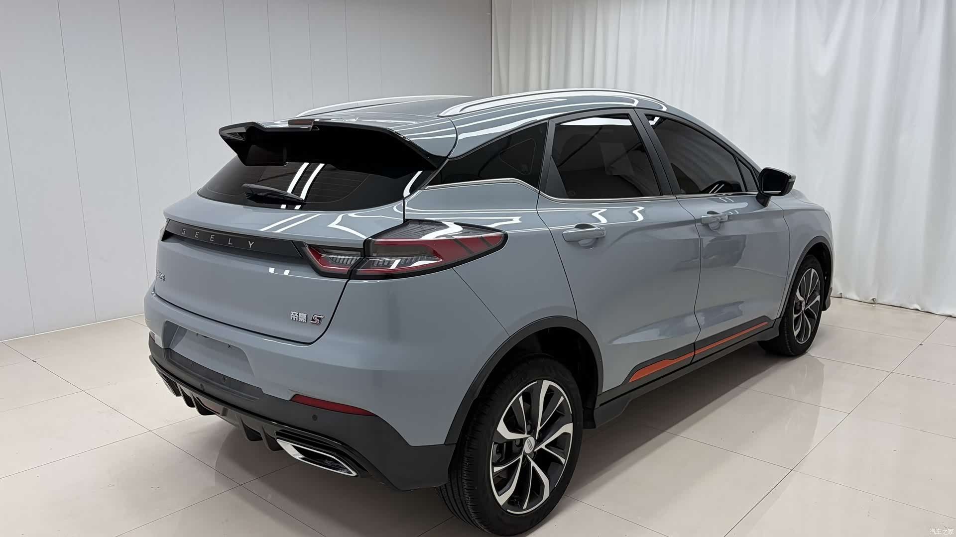 Geely Emgrand, 2023 4