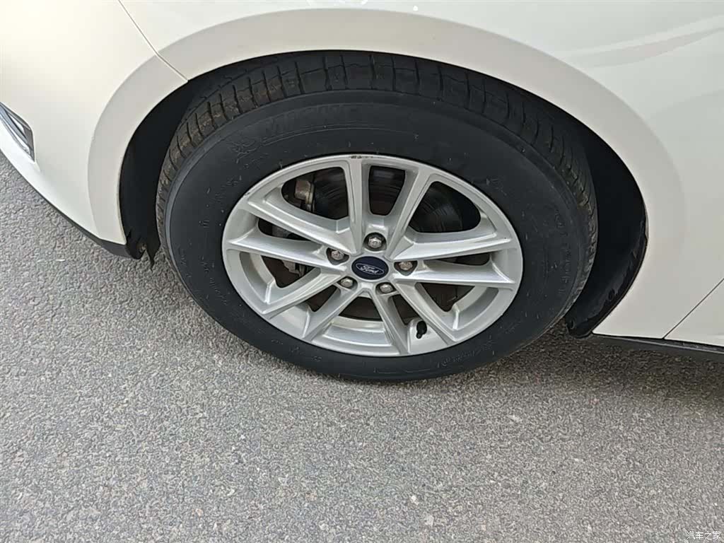 Ford Focus, 2017 23