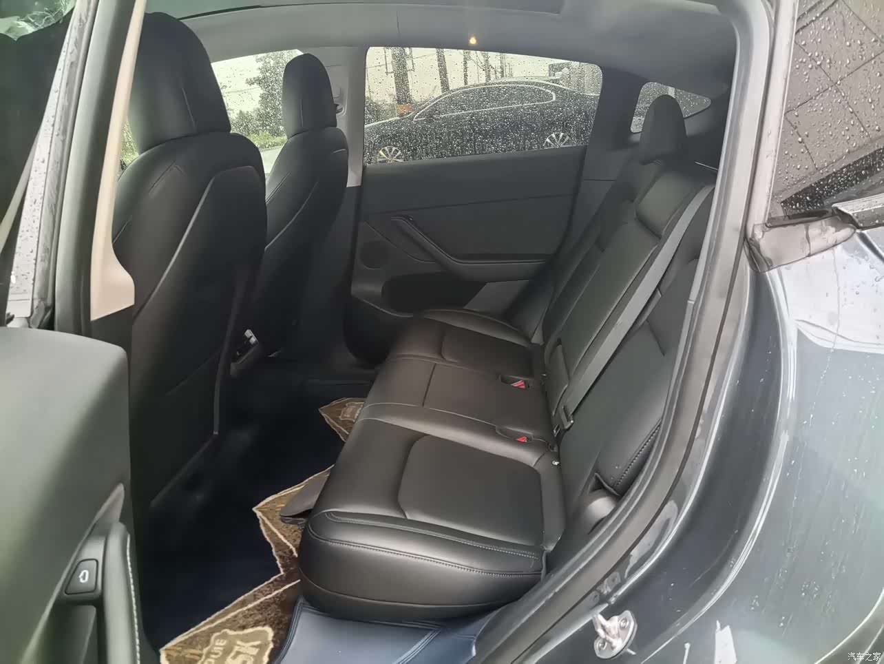 Tesla Model Y, 2022 8