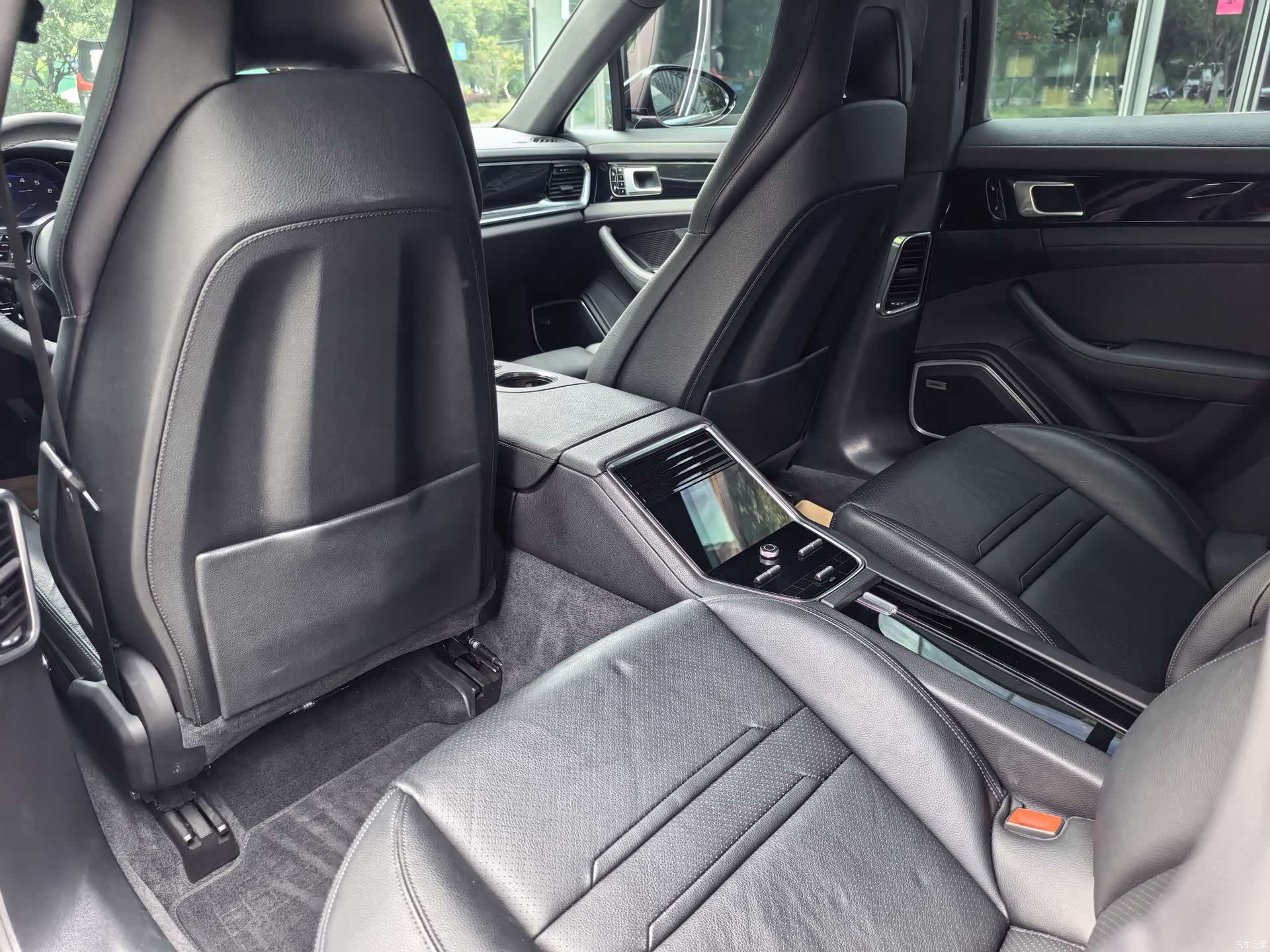 Porsche Panamera, 2018 13