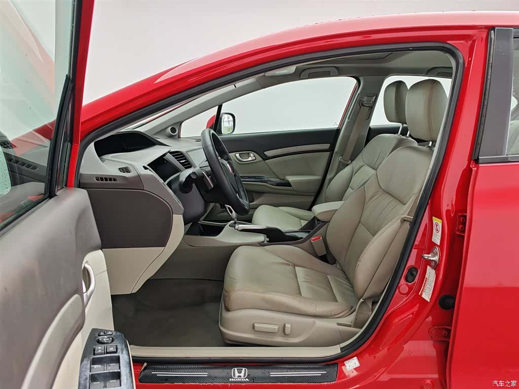 Honda Civic, 2013 10
