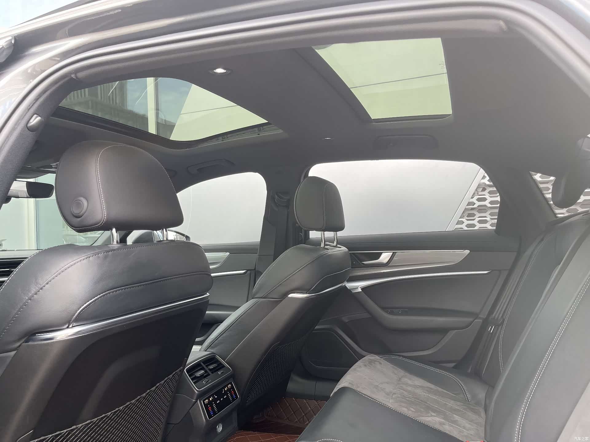 Audi A6L, 2021 11