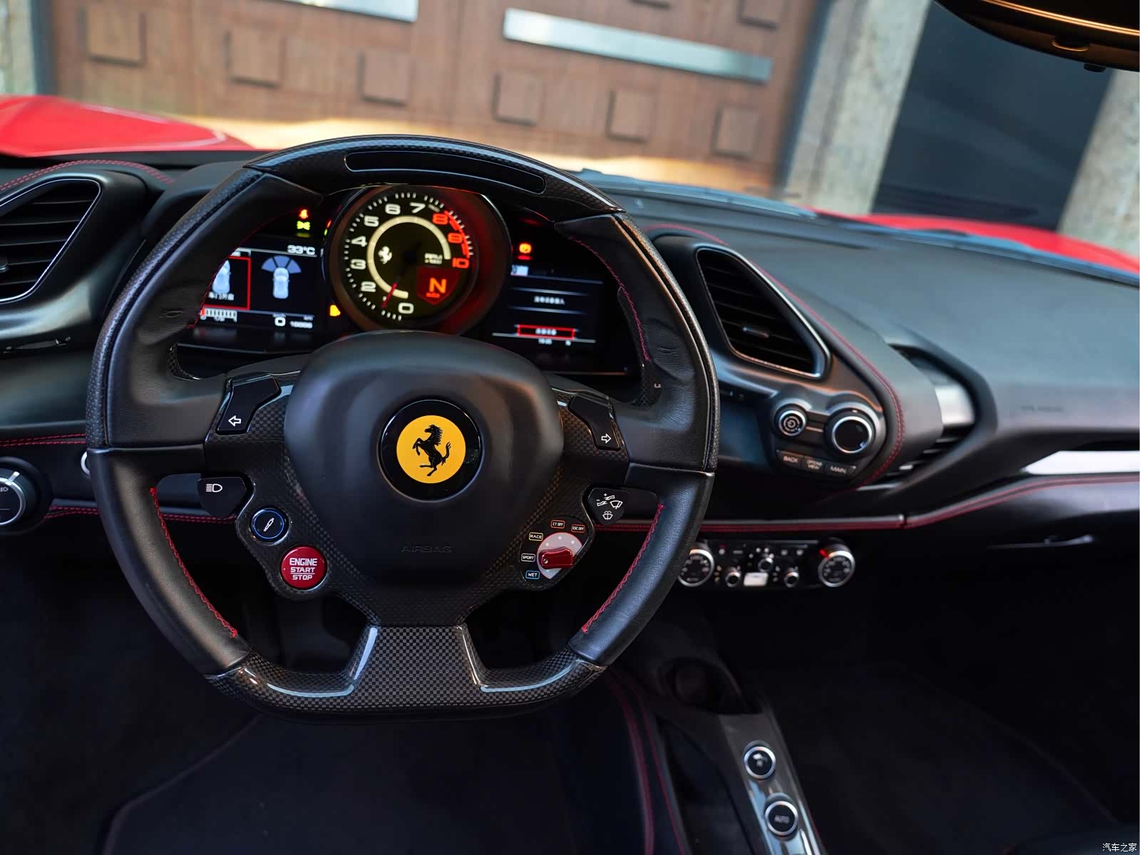 Ferrari 488, 2018 21