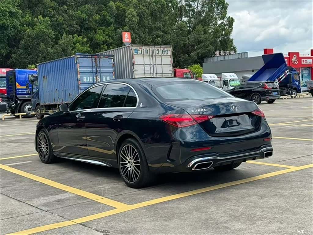 Mercedes-Benz C-Class, 2022 4