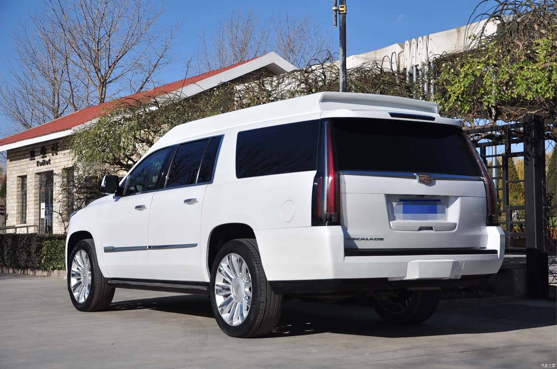 Cadillac Escalade, 2017 4