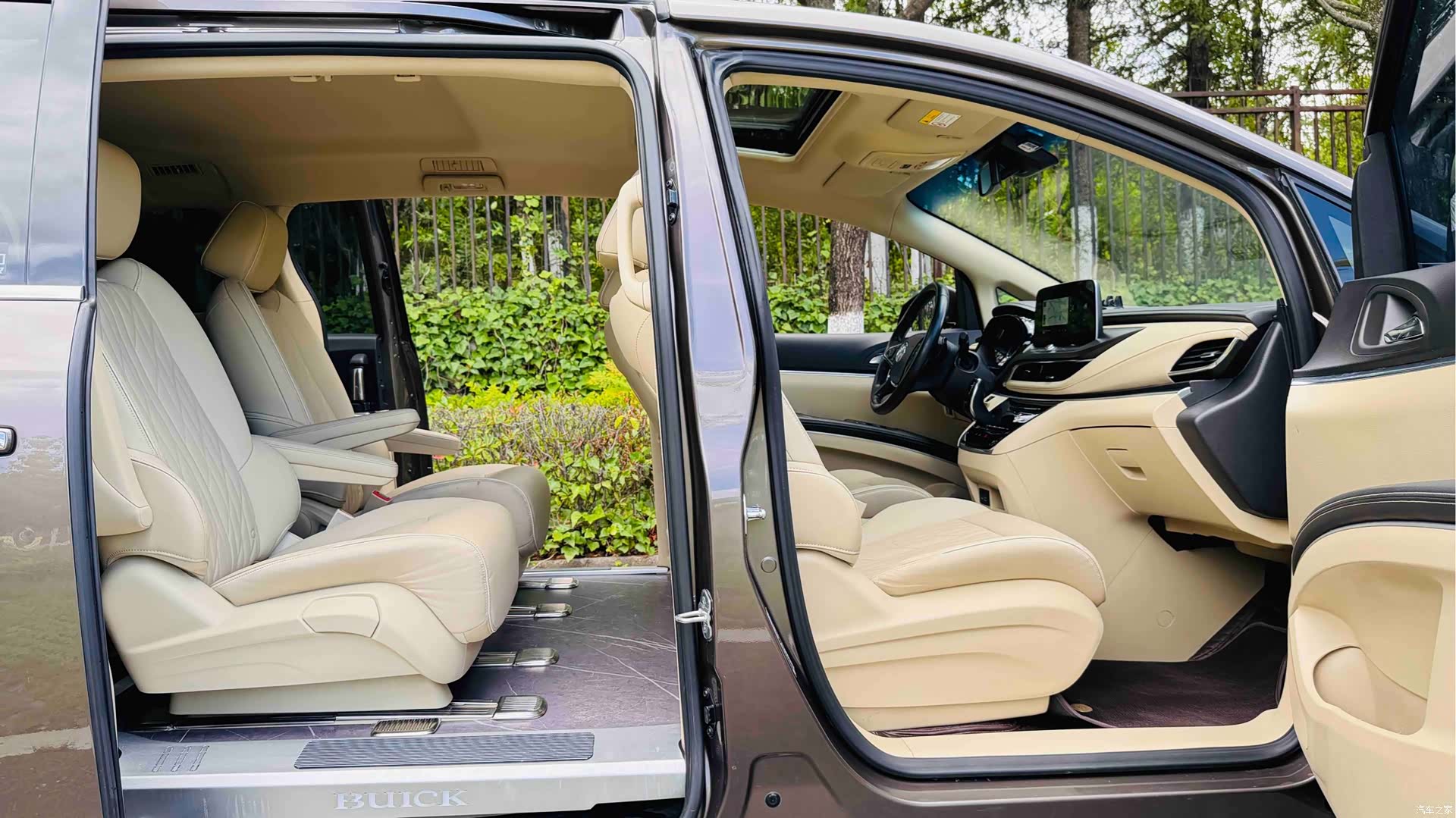 Buick GL8, 2023 16