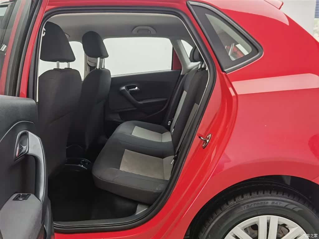 Volkswagen Polo, 2015 15