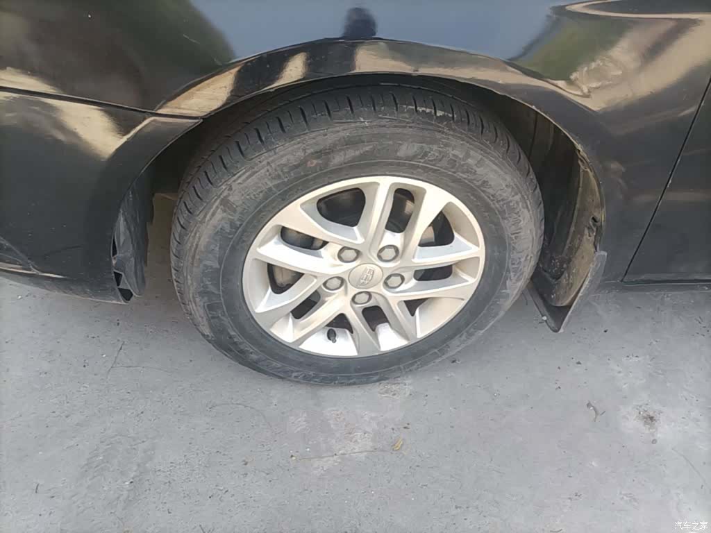 Geely Emgrand, 2017 23