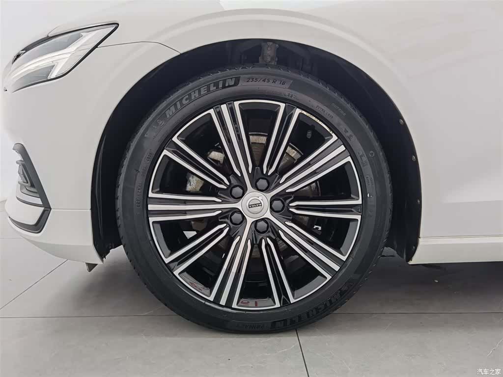 Volvo S60, 2020 17