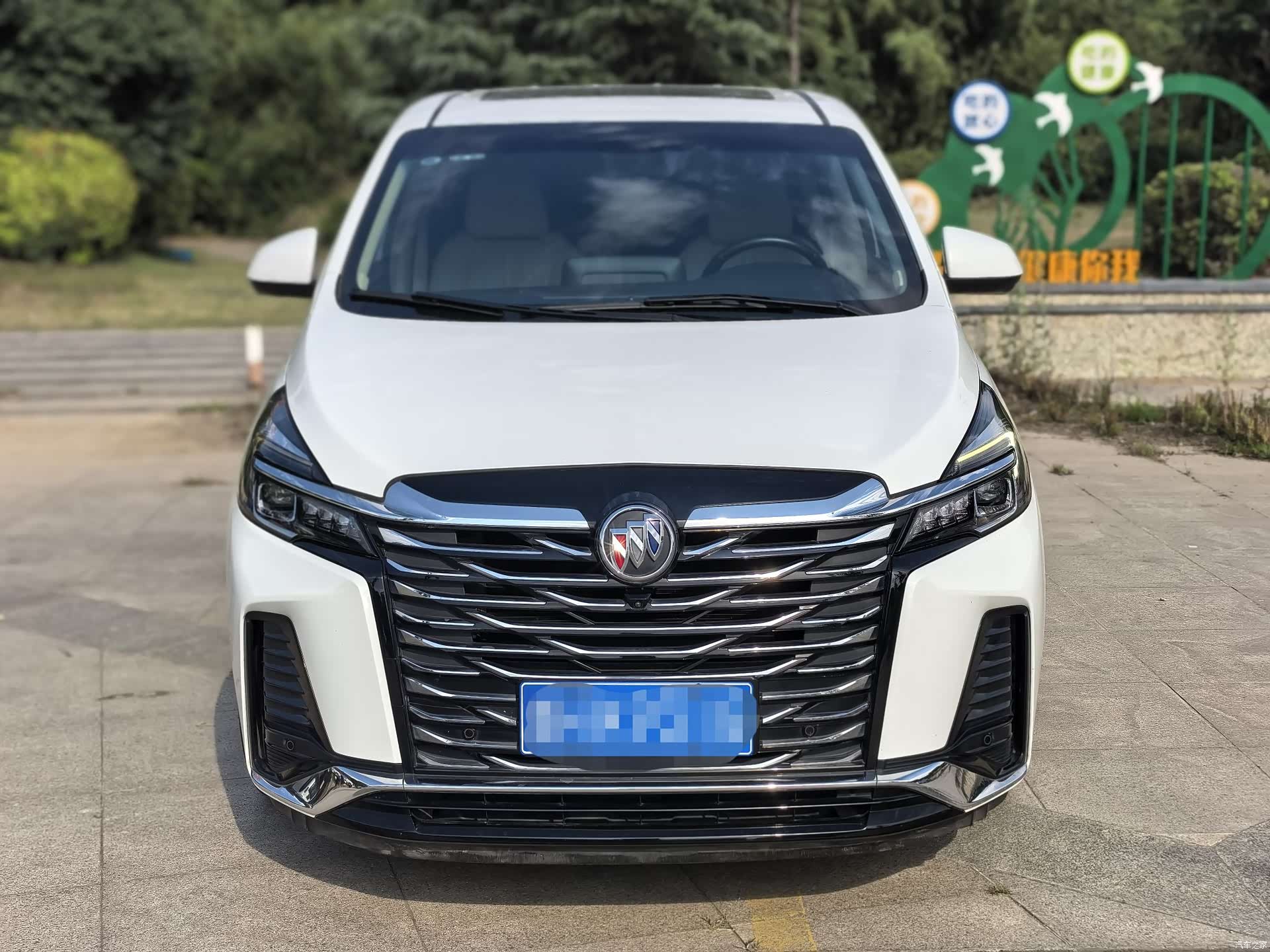 Buick GL8, 2023 2