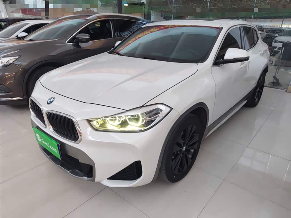 BMW X2