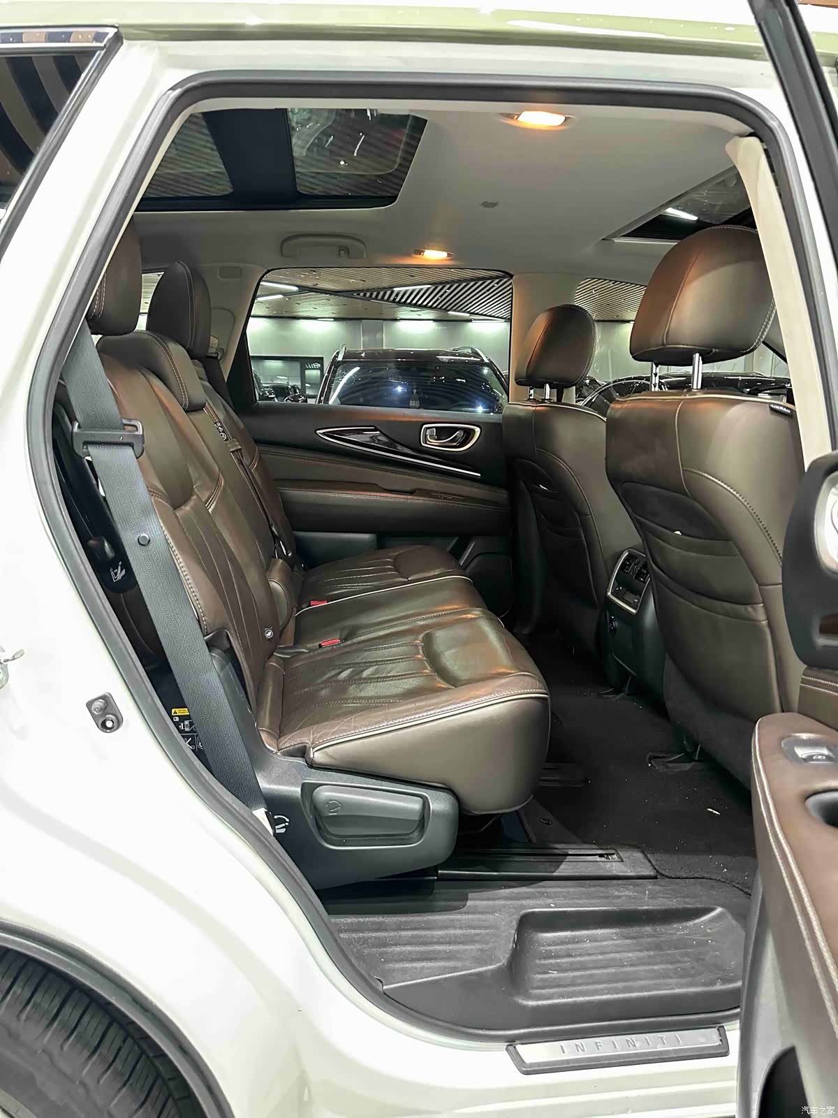 Infiniti QX60, 2017 14