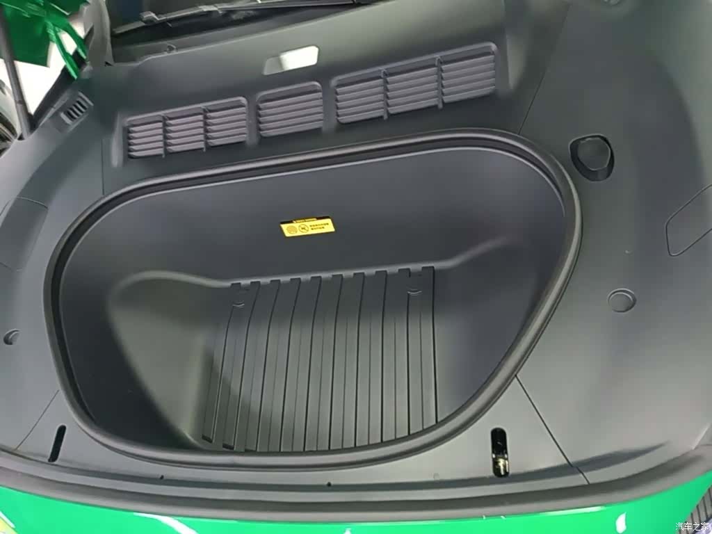 Xiaomi YU7, 2025 20