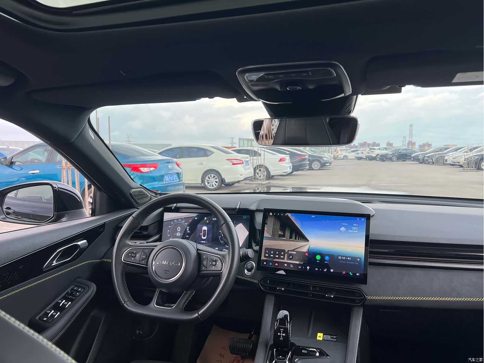 Lynk & Co 02, 2023 все фото