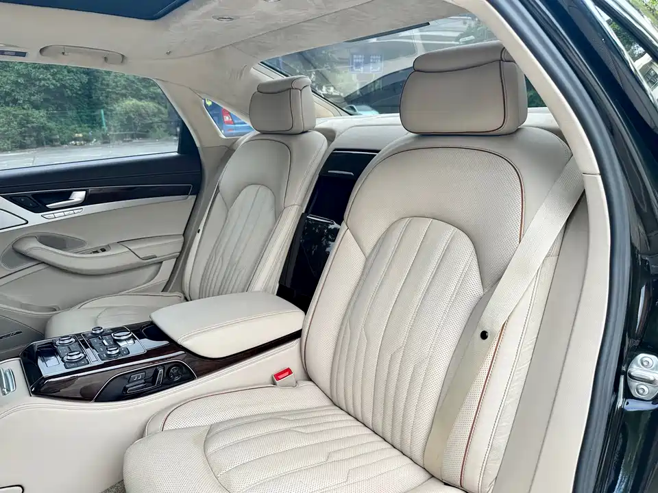 Audi A8 Audi A8