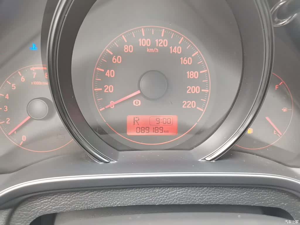 Honda Fit, 2016 12