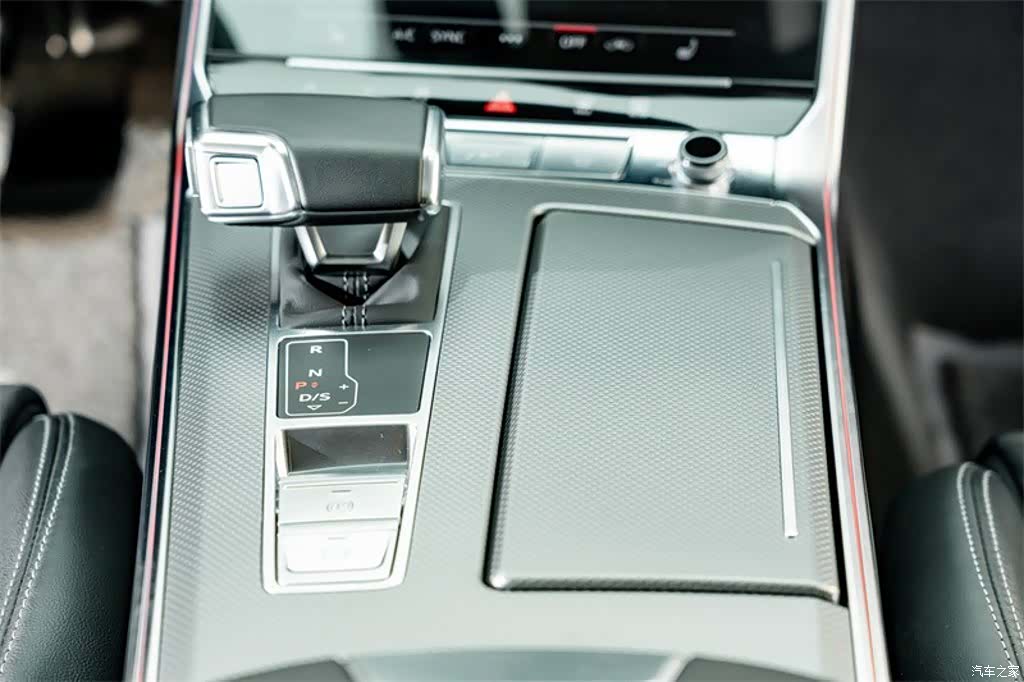 Audi A7L, 2025 15