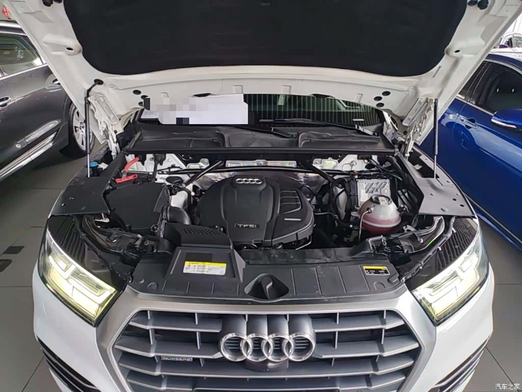 Audi Q5L, 2019 20