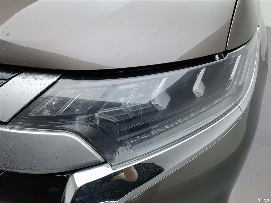 Mitsubishi Outlander, 2021 7