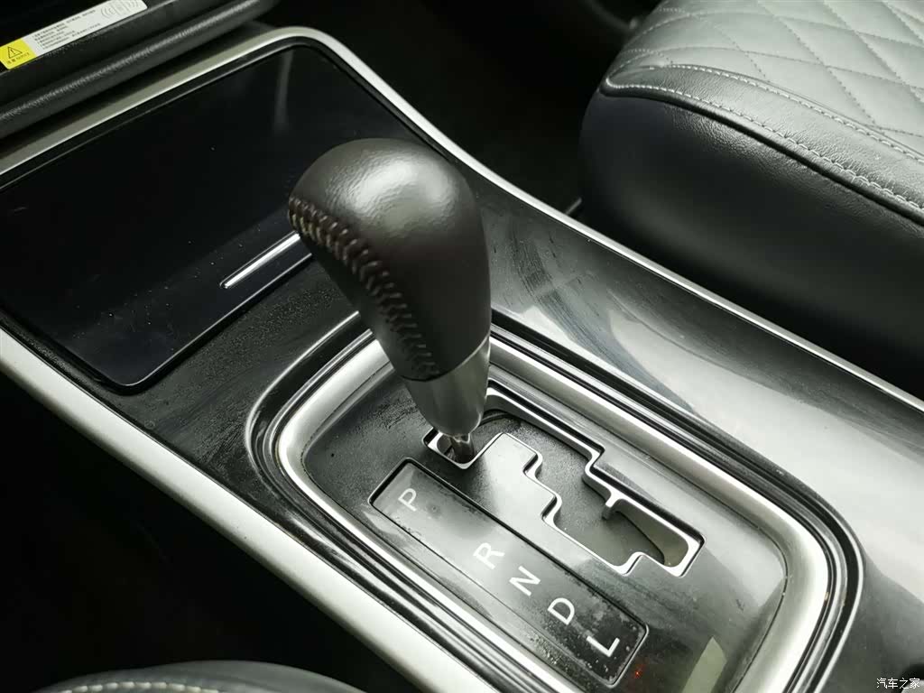 Mitsubishi Outlander, 2021 13