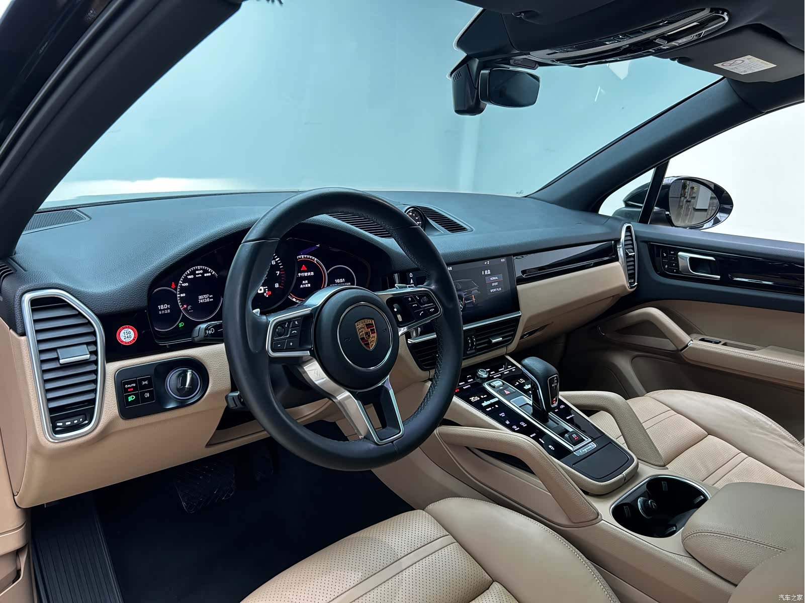 Porsche Cayenne, 2018 7
