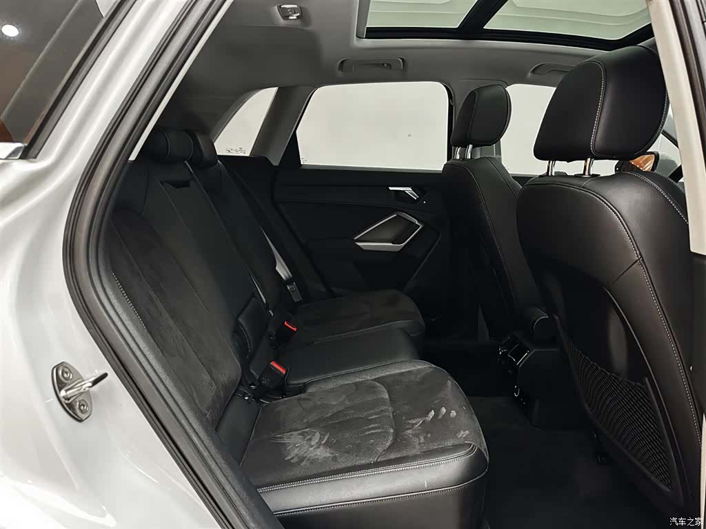 Audi Q3, 2022 23