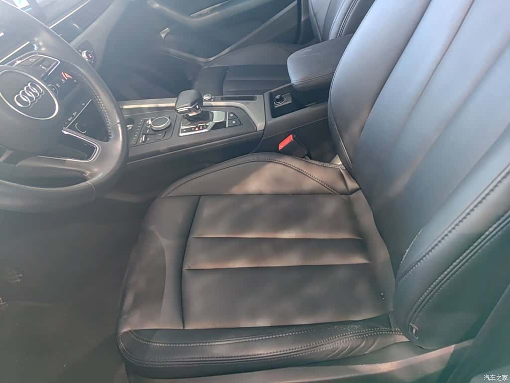 Audi A4L, 2020 15