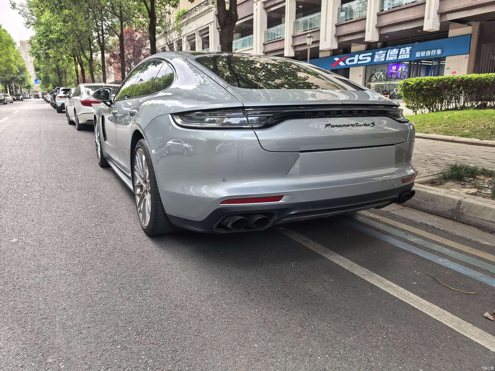 Porsche Panamera, 2021 3
