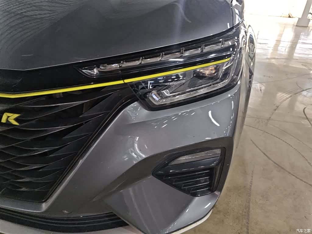 Roewe RX5, 2021 24