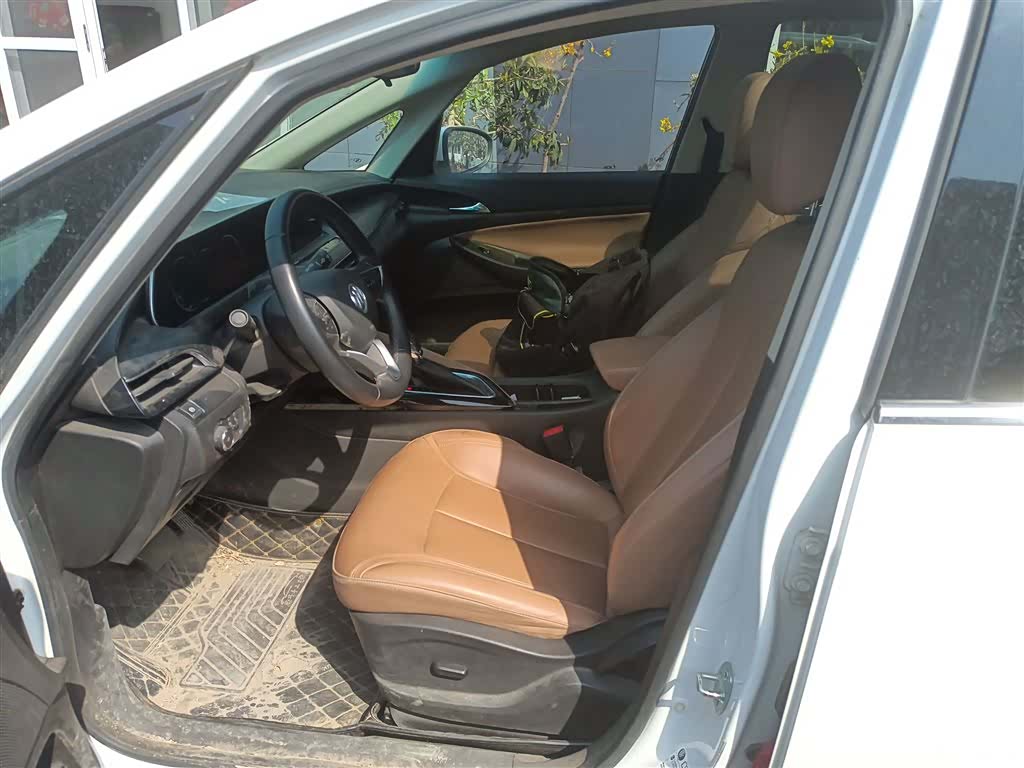 Buick GL6, 2021 15