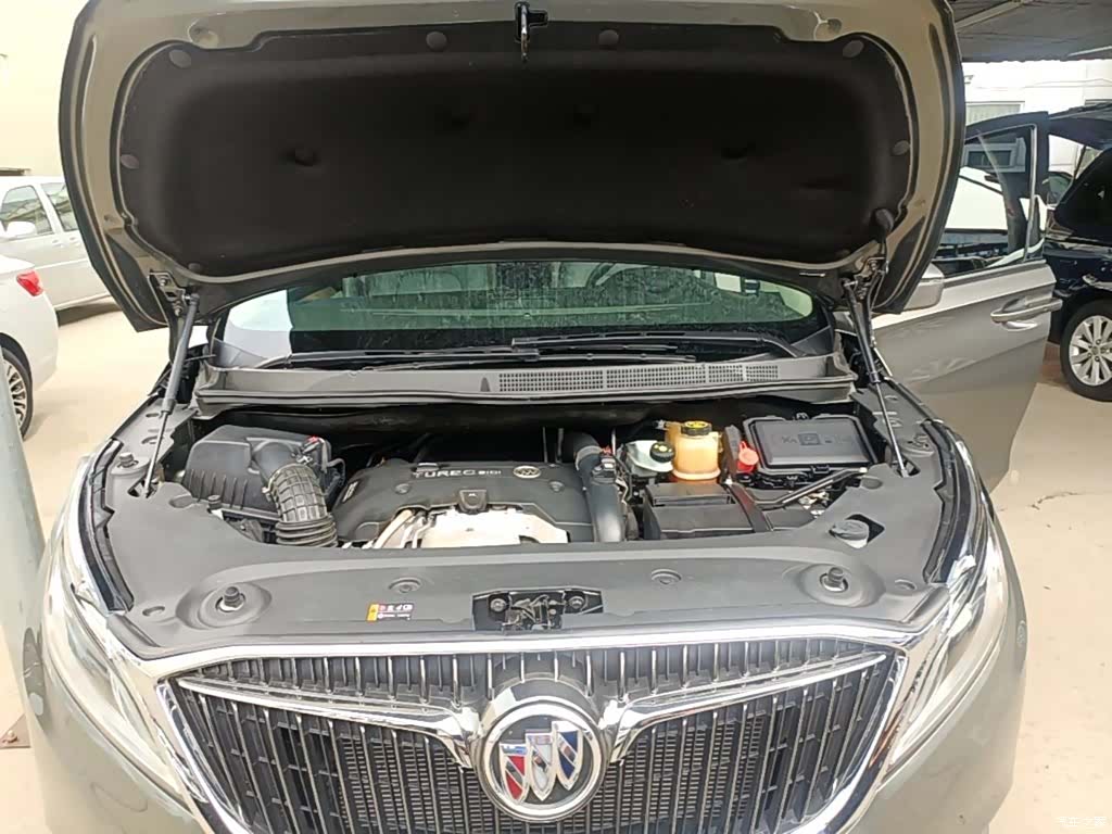 Buick GL8, 2018 20