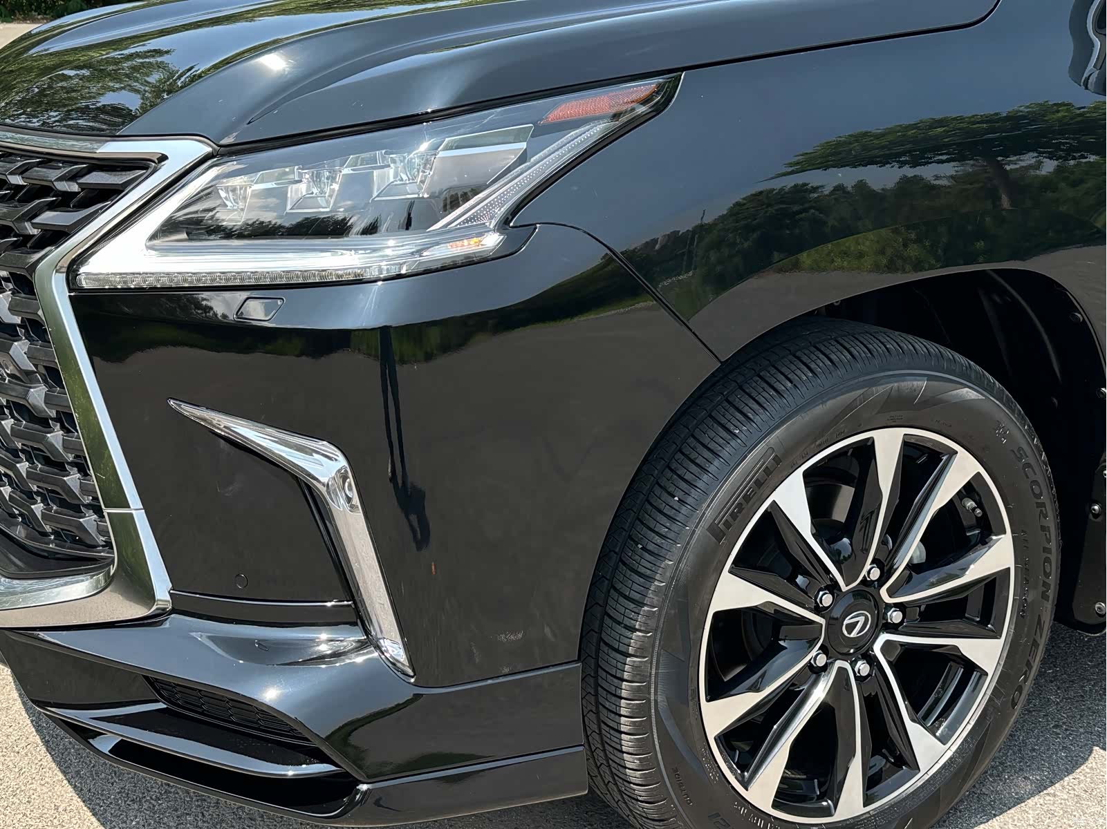 Lexus LX, 2022 16