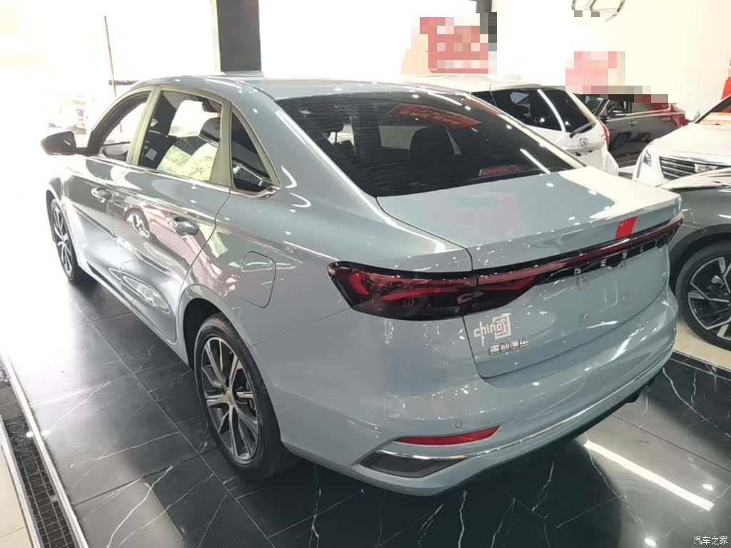 Geely Emgrand, 2023 все фото