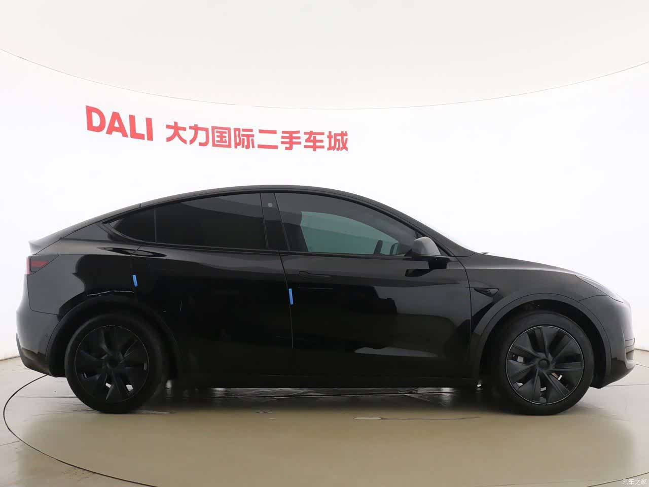 Tesla Model Y, 2024 4