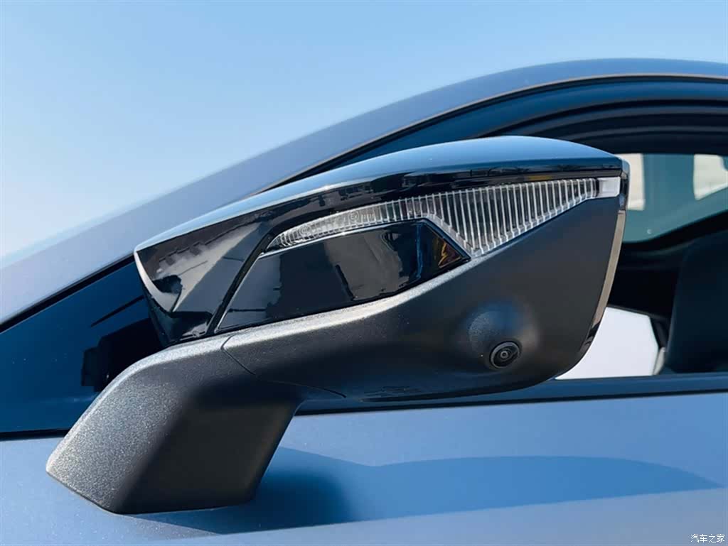 Changan UNI-V, 2022 12