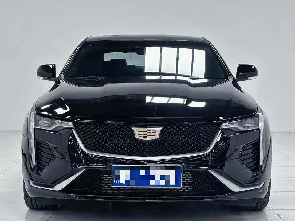Cadillac CT4
