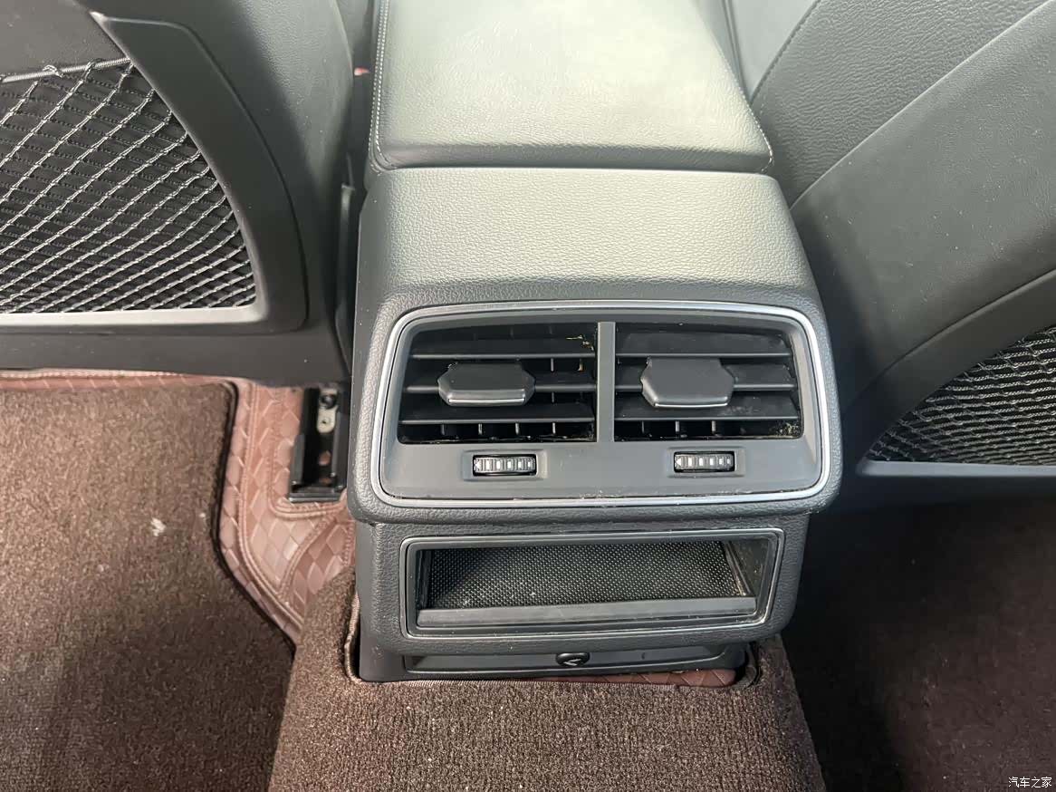 Audi A6L, 2021 12