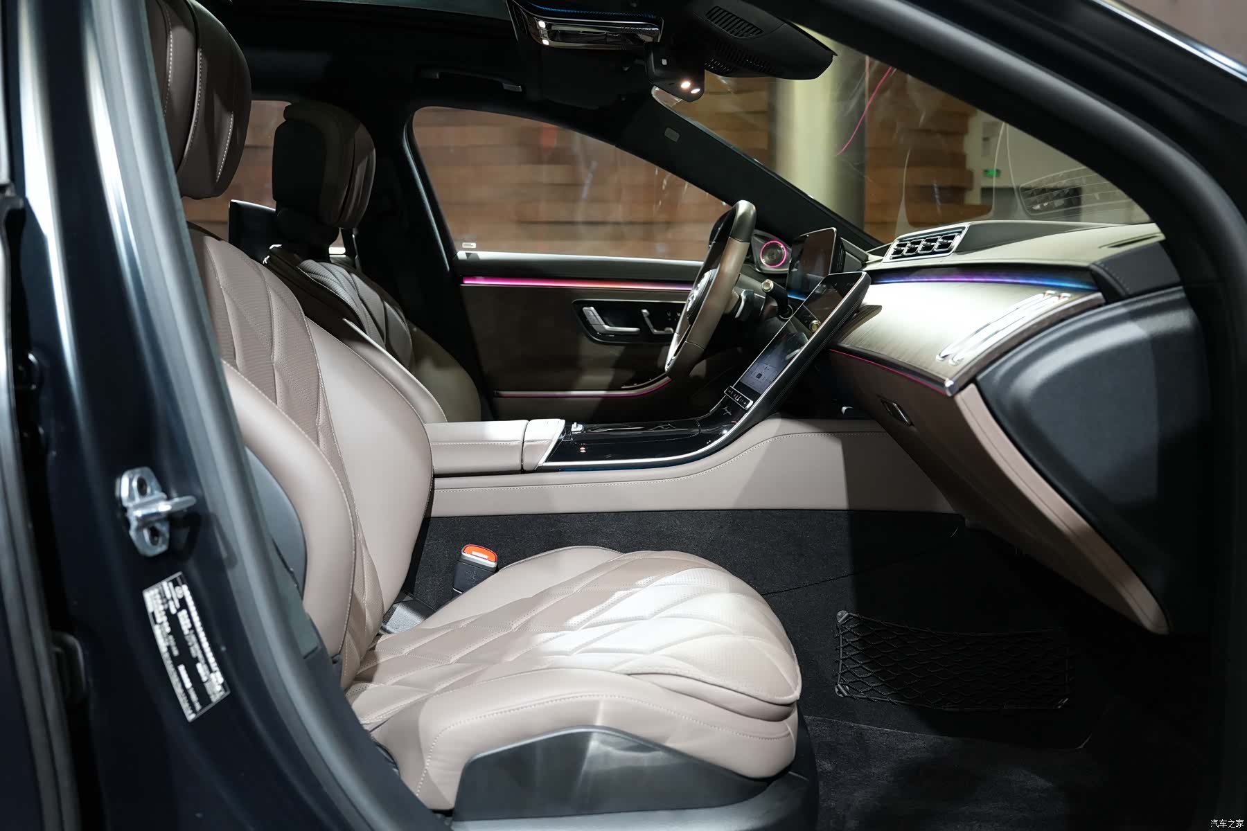 Maybach S-Class, 2023 30