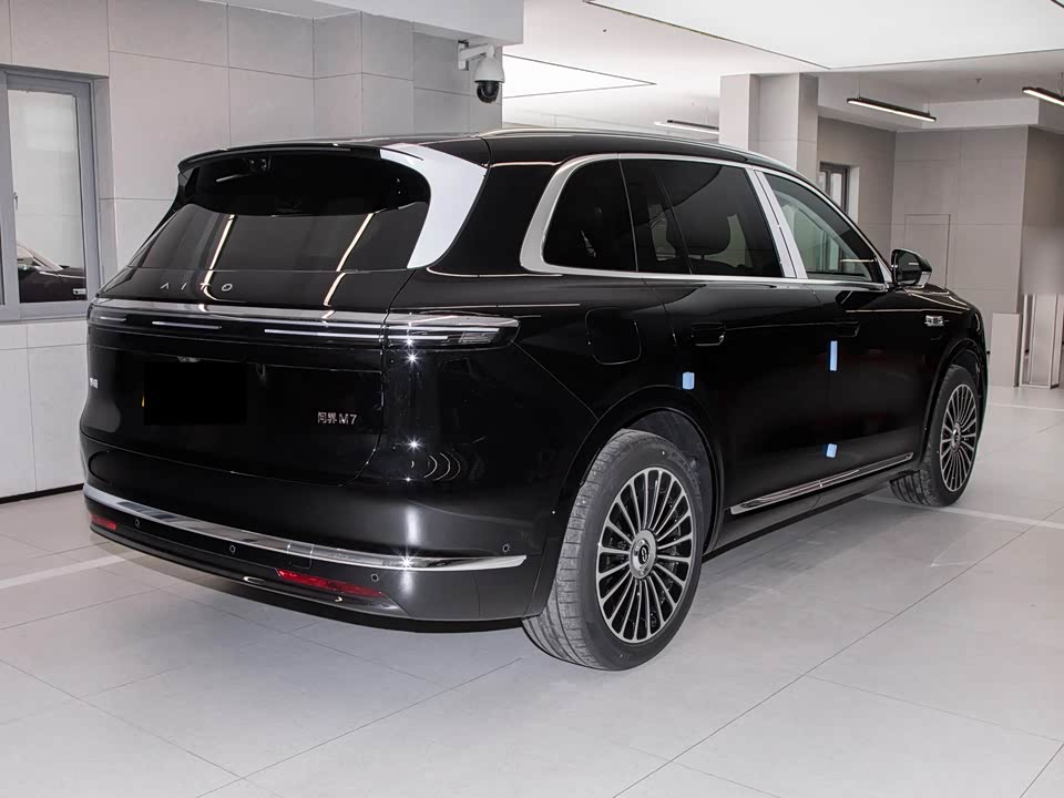 AITO Ask the world M7