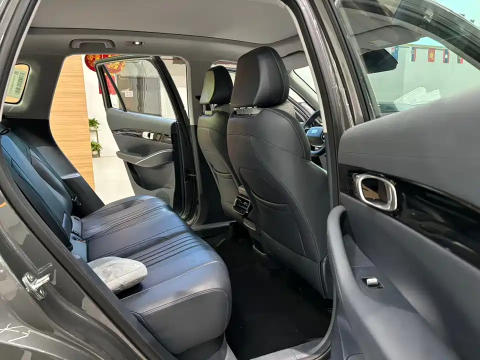 Geely Galaxy Galaxy E5