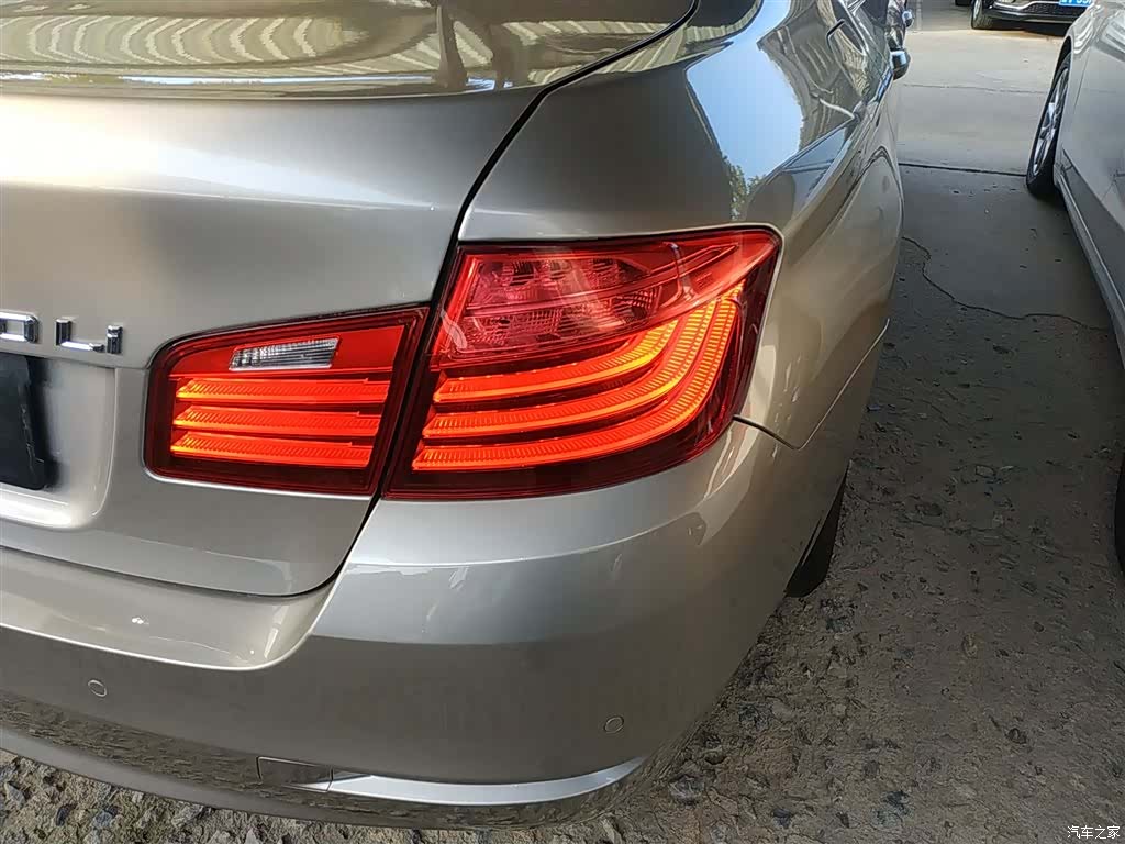 BMW 5 Series, 2016 24
